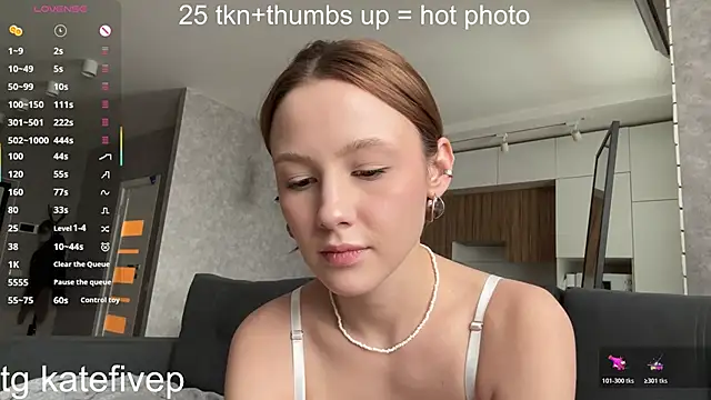 EvaHumbles live sex cam