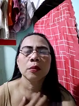 erma_joy's cam snapshot