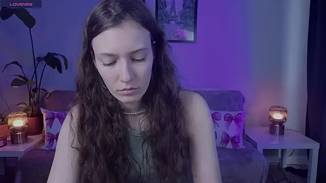 VioletaBloom's cam snapshot