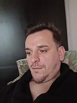 Huge_cock22cm live sex cam