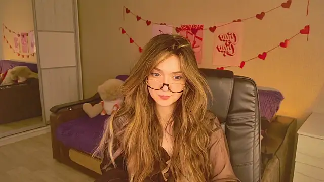 BellaSink live sex cam