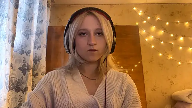 julysflowers's cam snapshot