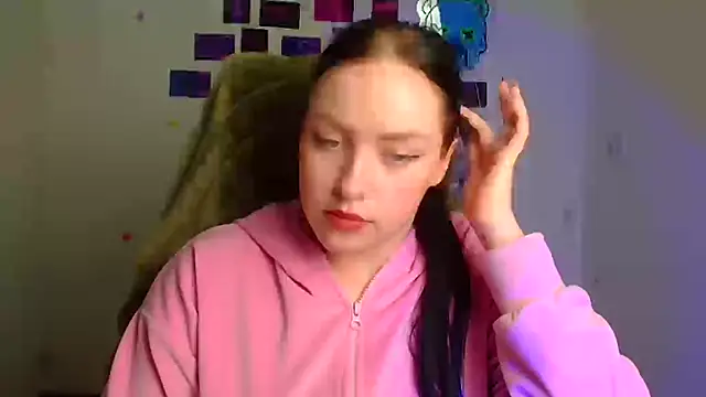 Kira_raa's cam snapshot