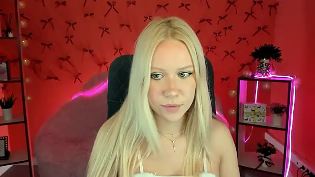 AprilChambers's cam snapshot