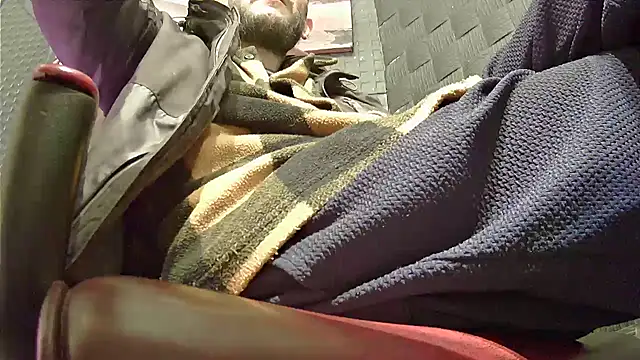 HardBigCockkk's cam snapshot