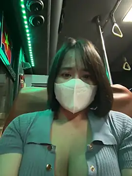 May-Squirt live sex cam