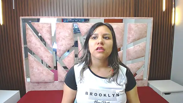 stephanie_ross's cam snapshot