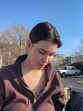 KikiWatson live sex cam