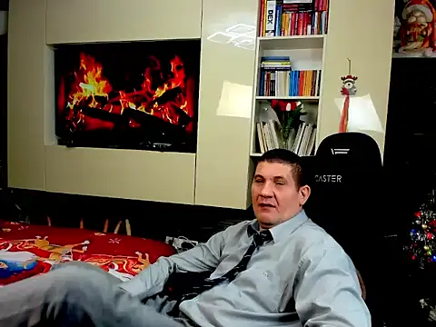 SpartacusDaddy48's cam snapshot