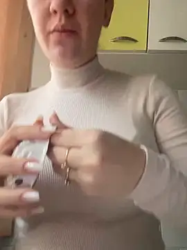 MissGinax's cam snapshot