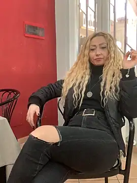 harleyejoker1 live sex cam