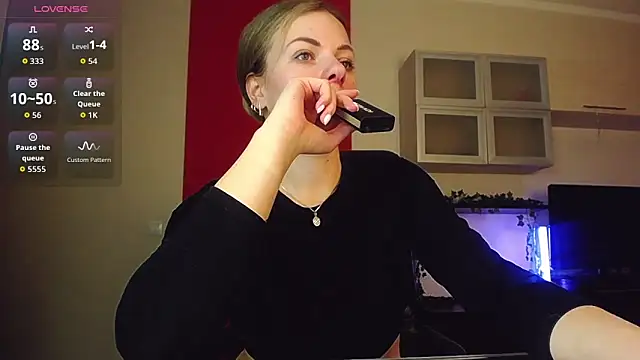 ladysabotage's cam snapshot