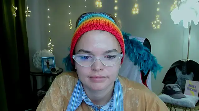 SaraGolben's cam snapshot