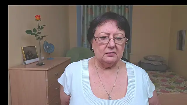 Margo_Moll's cam snapshot