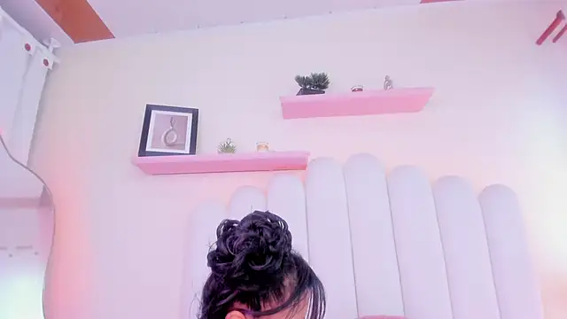 Cristal_horny69's cam snapshot