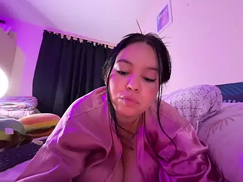 Madeli0217's cam snapshot