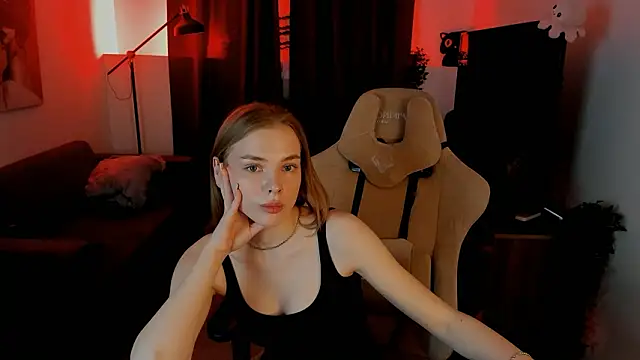 BellaHaadiid live sex cam