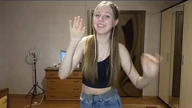 LonaLaban live sex cam