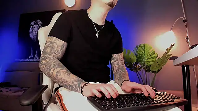 uptomatty live sex cam