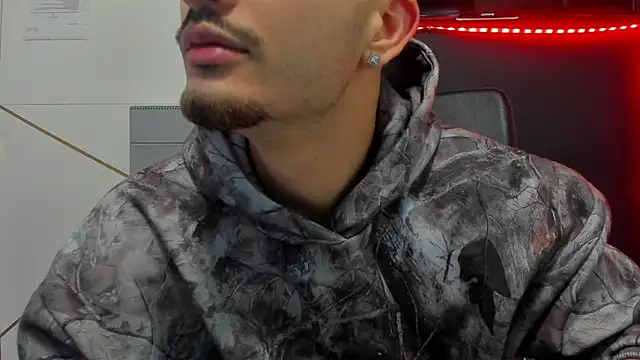 BrandonTate live sex cam