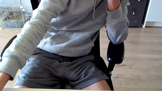 ElViko11 live sex cam