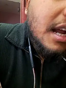 RaiStarrrr0-9 live sex cam