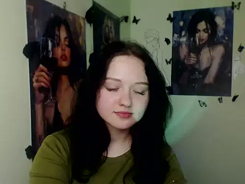 LadyAlice_'s cam snapshot