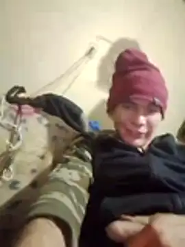 Cloud0nMycock live sex cam