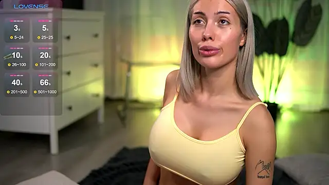 AudreyZanne live sex cam