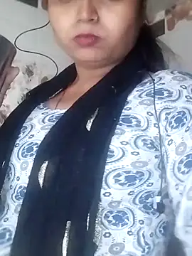 Hot-Pooja25's cam snapshot