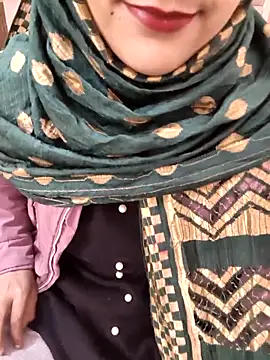 Indian-Aleena's cam snapshot