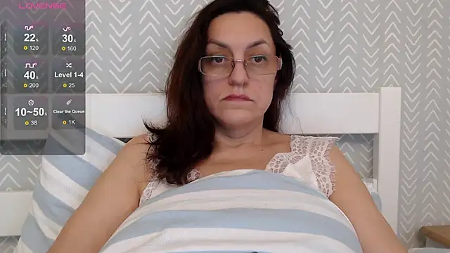 Vivian_Violet_ live sex cam