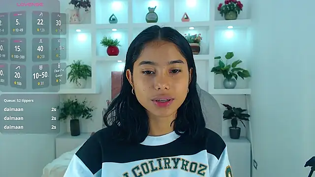 Milaa_Star_'s cam snapshot