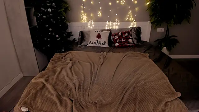 PaigePrado's cam snapshot