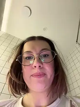 RinaCat live sex cam