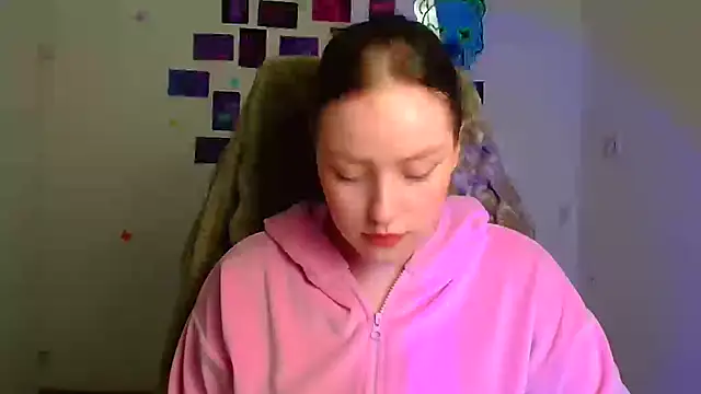 Kira_raa live sex cam