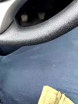 I-we_alwaYs_In_PubliC live sex cam