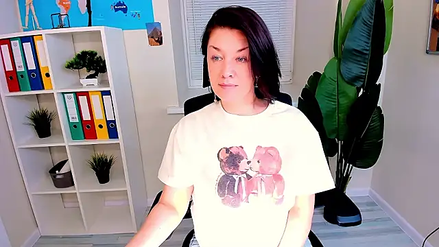 AnaMills's cam snapshot