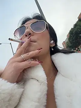 fiorella_paris live sex cam