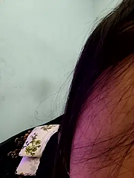 priya_26's cam snapshot