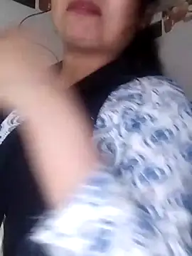 Hot-Pooja25's cam snapshot