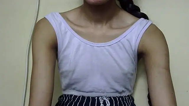 Anu_tiny live sex cam