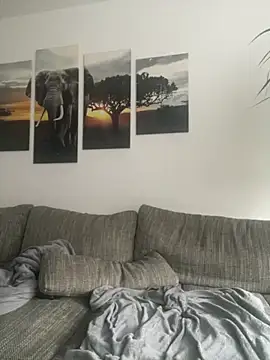 LilWetThing's cam snapshot