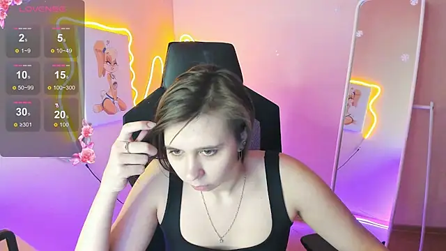 Scarlet_Sirenn's cam snapshot