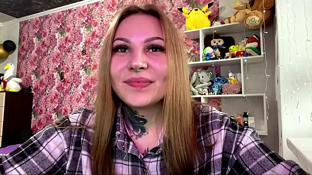 TraciBallena's cam snapshot