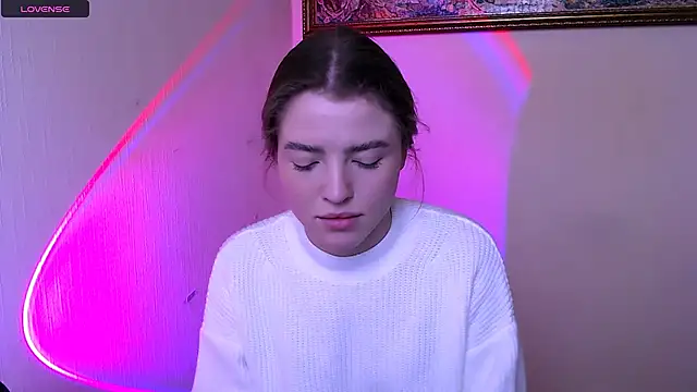 MissOliviaa_'s cam snapshot