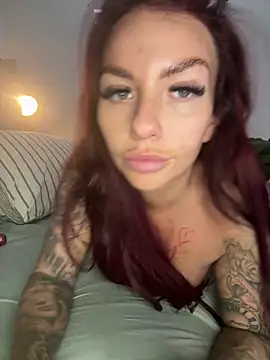 BELLABLACKXUK's cam snapshot