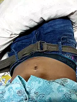 MadForU's cam snapshot