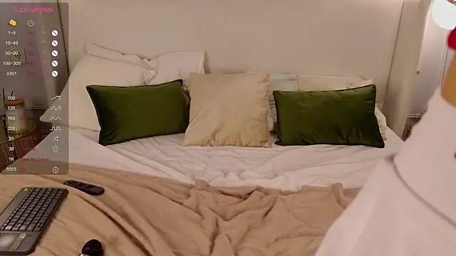 AdoraCortes's cam snapshot