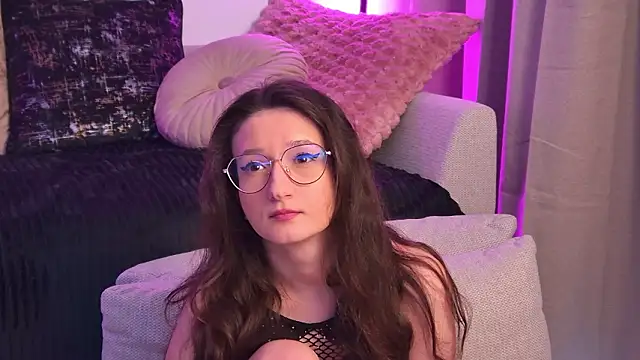 TheaMalekoo's cam snapshot